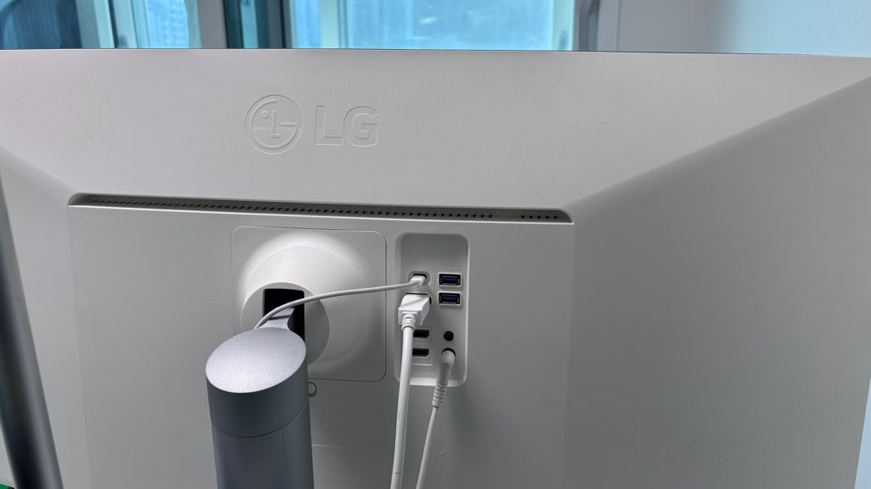 LG 커브드 게이밍 모니터 3840x1600 144Hz (38WN95C) 저렴하게 판매합니다.--2