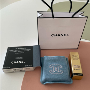 샤넬 레 꺄트르 옹브르 데님 한정판 새상품 택포