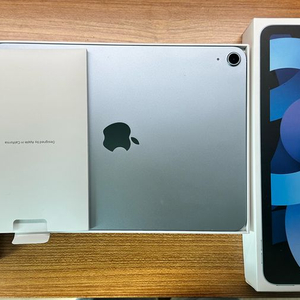 아이패드 에어4 스카이블루 64GB wifi, 애플펜슬 2세대 판매합니다