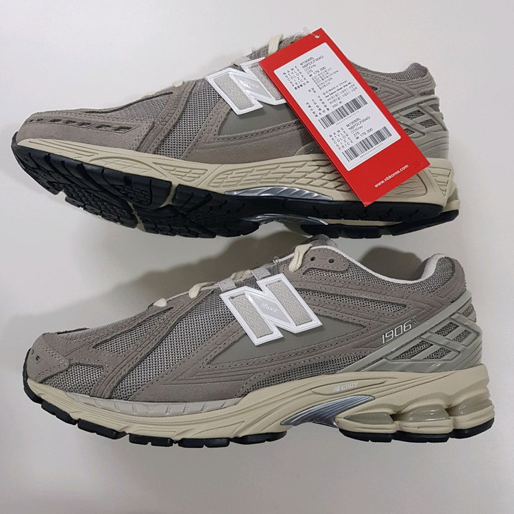 (택포) 뉴발란스 1906R 차콜 그레이 / 275 / 미실착 새상품--1