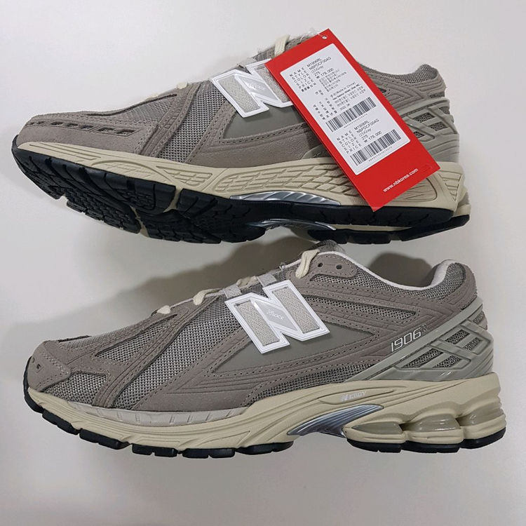(택포) 뉴발란스 1906R 차콜 그레이 / 275 / 미실착 새상품--2