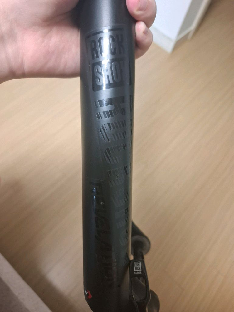 락샥 레벨레이션 mtb 포크 샥 서스펜션 rockshox--1