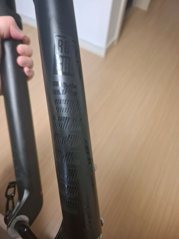 락샥 레벨레이션 mtb 포크 샥 서스펜션 rockshox--2