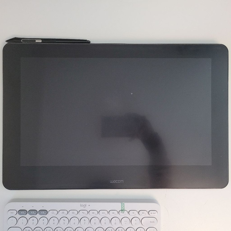 와콤 신티크 프로 DTH-1620 액정타블렛 풀박스--2
