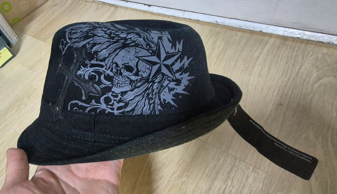 해골십자가 페도라 패션모자(새상품)--1