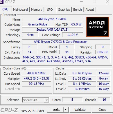 희귀매물! 하이엔드 화이트 감성 본체 (지스킬 CL28램/2TB SSD/정품 윈도우)--4