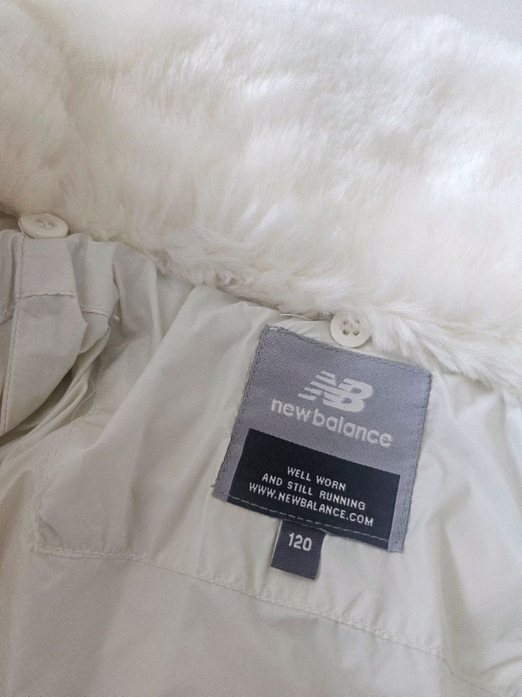 뉴발란스키즈120 여아퀼팅경량롱패딩--6