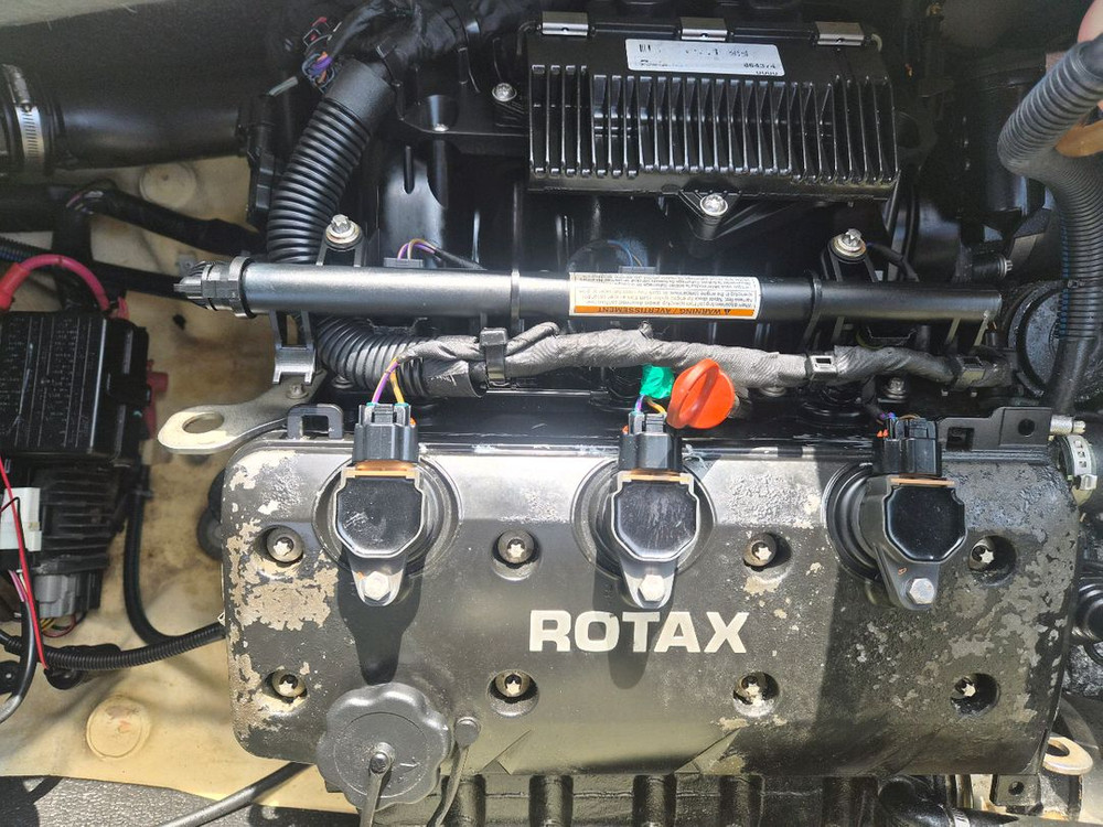 RXT 300 제트스키 3인승 판매합니다--4