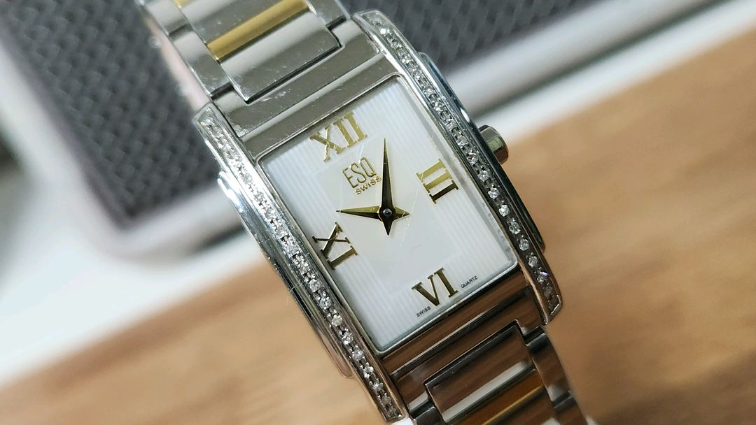 # 스위스 ESQ 모바도 킹스턴 정품 다이아몬드 콤비 여성명품 시계 급처--0