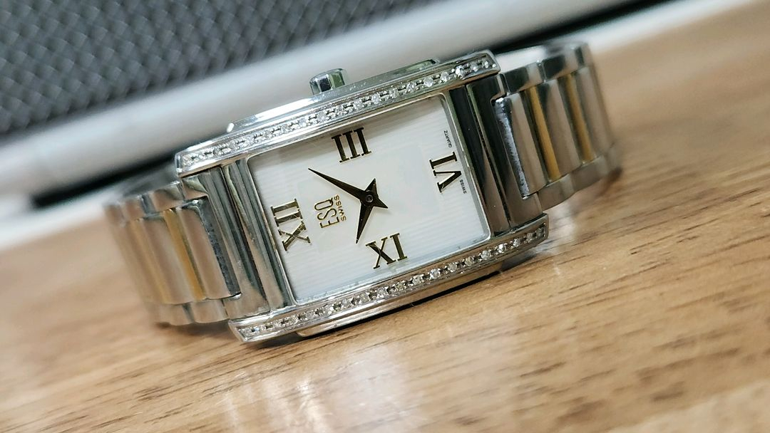 # 스위스 ESQ 모바도 킹스턴 정품 다이아몬드 콤비 여성명품 시계 급처--6