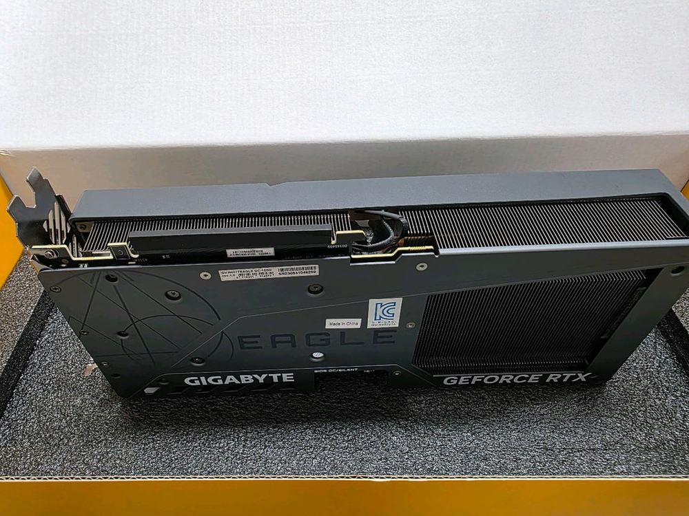 기가바이트(GIGABYTE) 지포스 RTX 4070 Ti EAGLE OC 12GB 모델 판매합니다--3