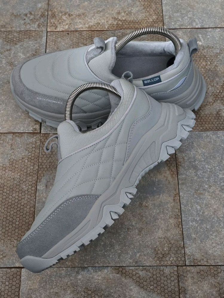 (255)밸롭 콜드스냅 v2 라이트 그레이 스니커즈 운동화 이미지