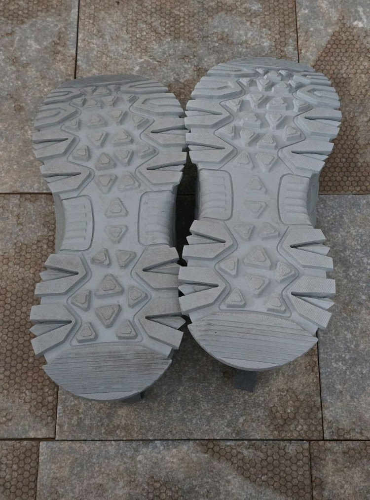 (255)밸롭 콜드스냅 v2 라이트 그레이 스니커즈 운동화 이미지