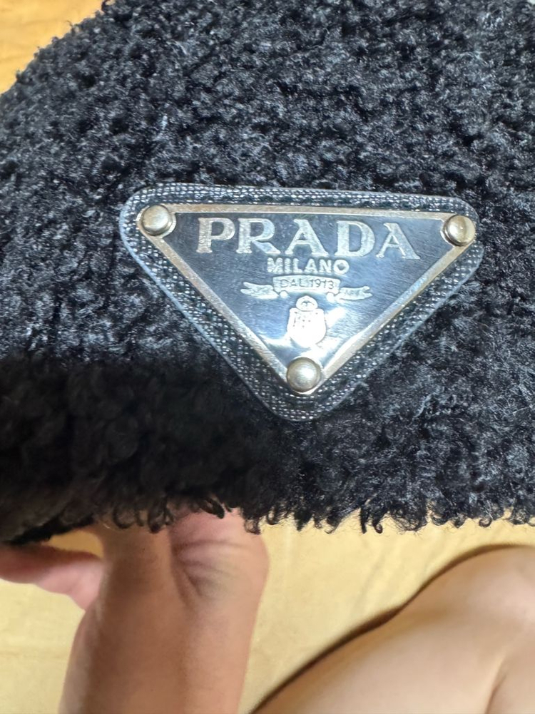 프라다양털 캡 모자--2