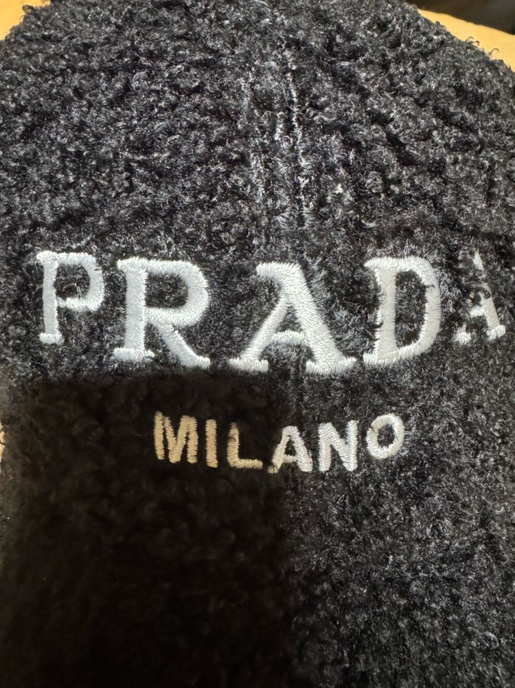 프라다양털 캡 모자--3