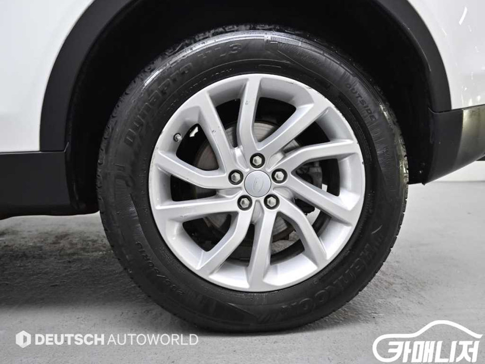 [랜드로버]디스커버리 스포츠 2.0 TD4 SE #3월급매--4