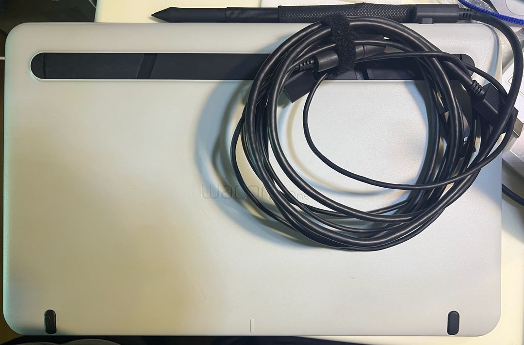 Wacom One DTC 133 태블릿--1