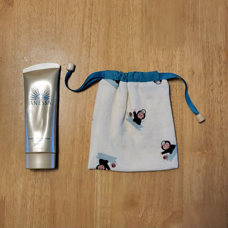 귀여운 해녀 캐릭터가 그려진 복주머니 파우치. 다미사용--3