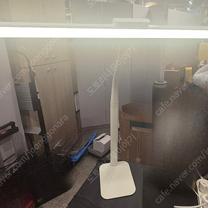 프리즘 브로드윙 LED데스크램프 LSP-8700AW.