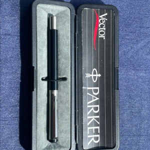 파카 롤러볼펜 벡터 블랙 스테인레스 스틸 캡 이미지