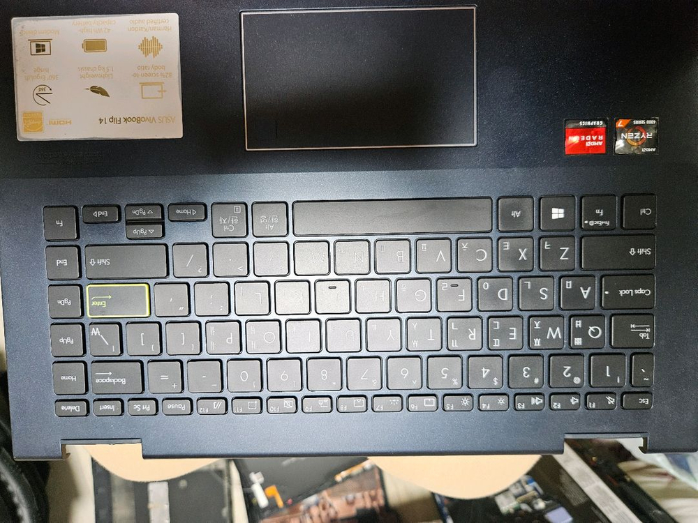 ASUS VivoBook Flip 14 TM420IA 팜레스트 외--2