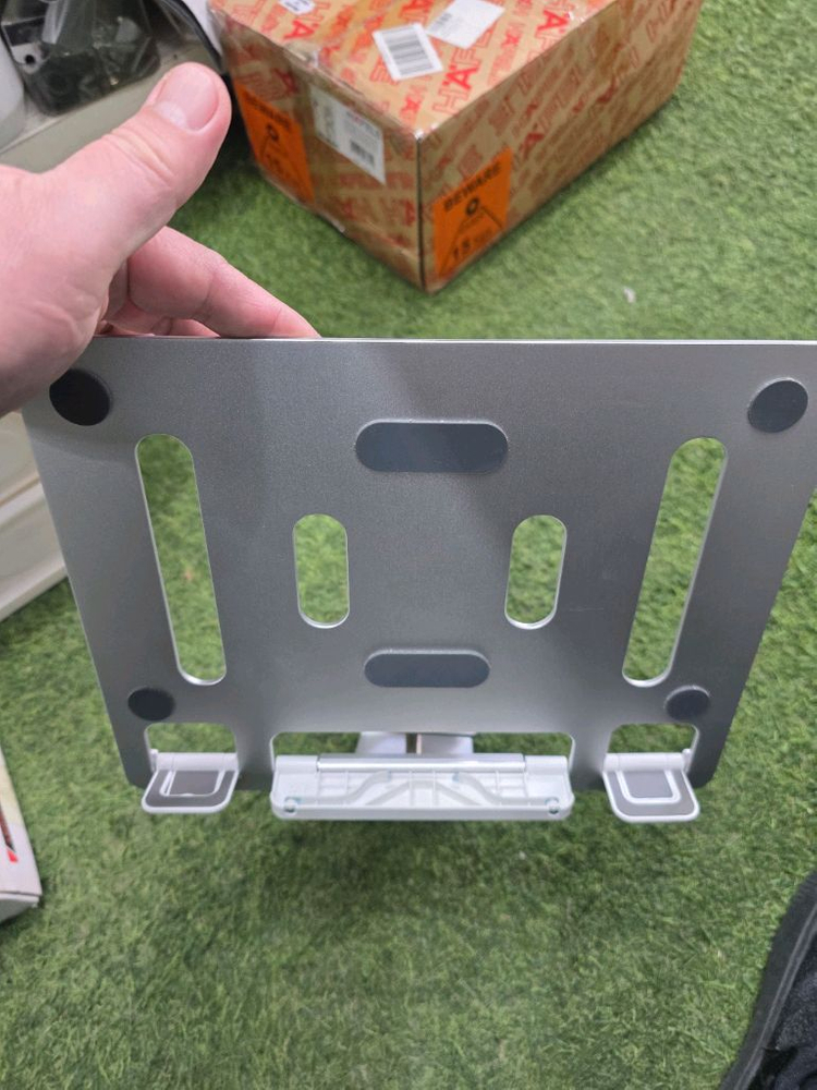 새상품 Z18L 노트북 거치대 은색 3단--7