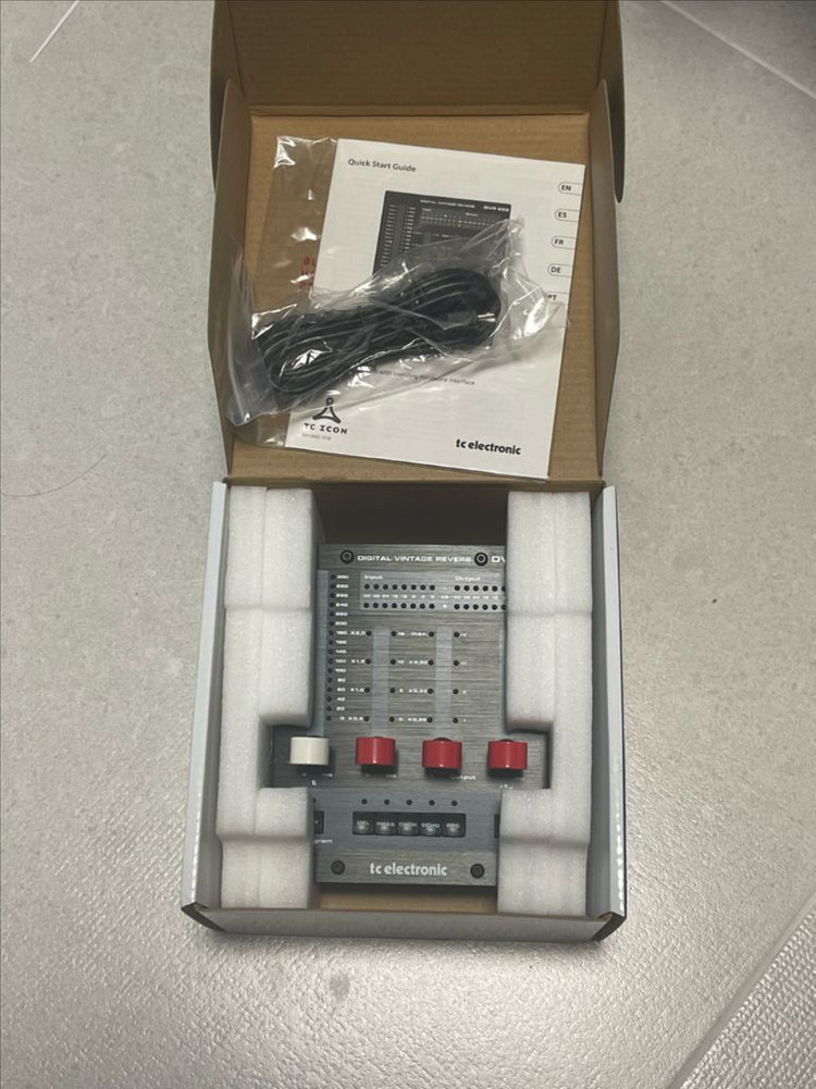 TC Electronic DVR250-DT 리버브 플러그인 컨트롤러 이미지