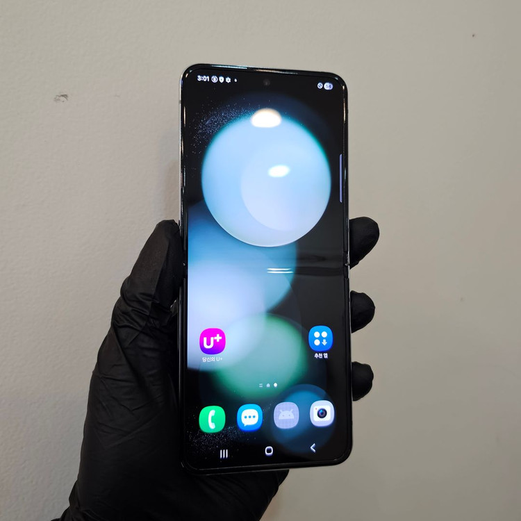 갤럭시Z플립5 256기가 민트 (S급) / 0223--1