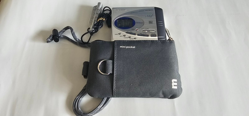 샤프 SR70 포터블 MD 레코더 워크맨 작동품--6
