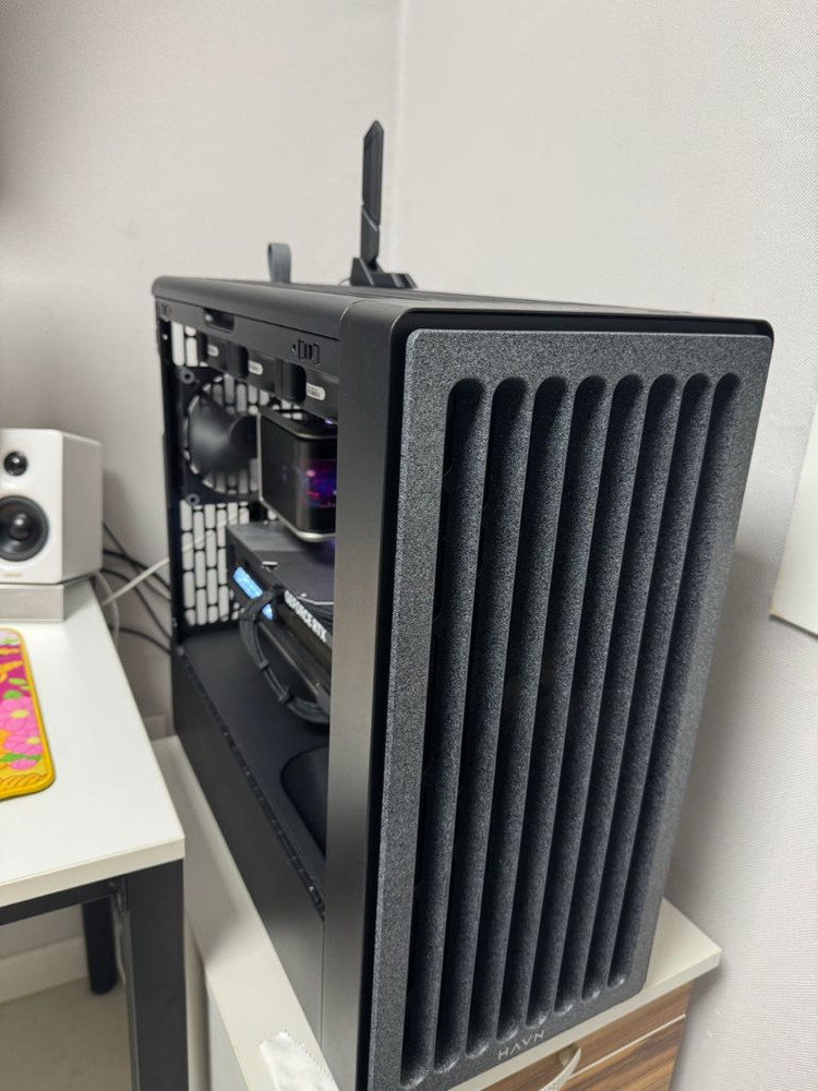 9950x3d x870e hero 32gb 2tb 5090슈프림--1