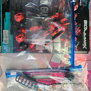 hg 붉은 건담 가조립 판매합니다