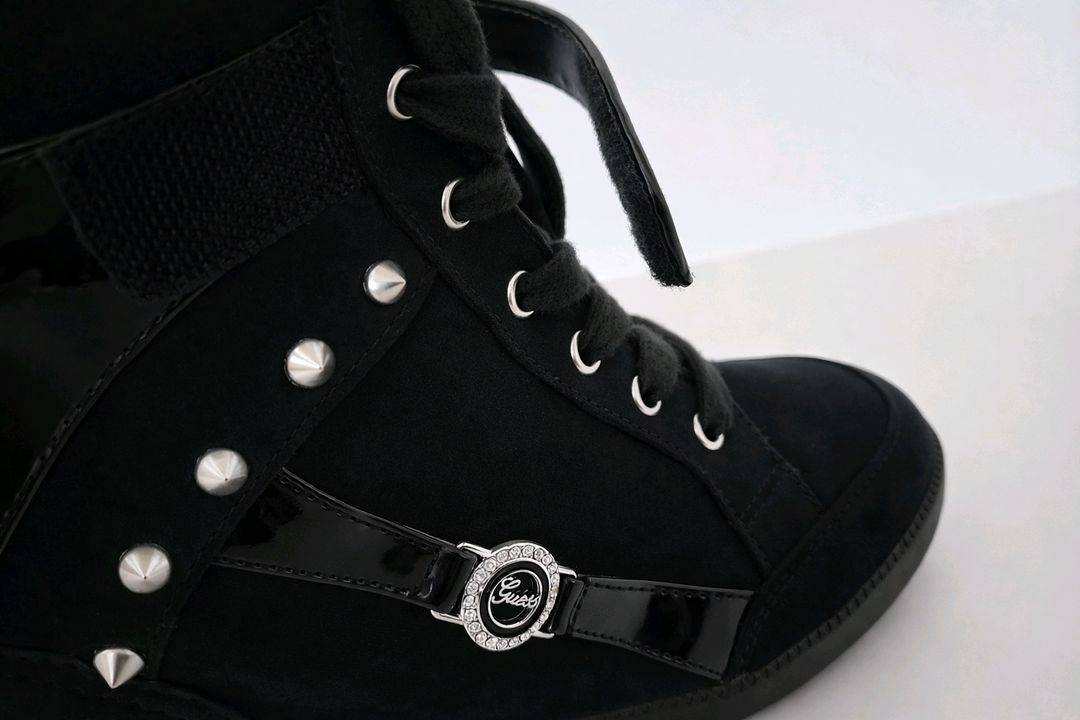 ((정품))게스 여자 웨지스니커즈 겨울 키높이신발 (240)--4