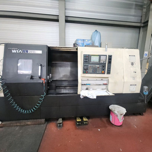 위아 L280L 롱타입 10인치 CNC 선반 이미지