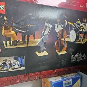 레고 21330 나홀로집에, 21318 트리하우스, 10302 옵티머스 프라임, 캠퍼밴 10279 이미지