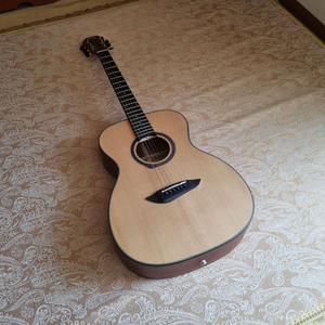 입문용 OM바디 인기제품 통기타 고퍼우드G110 기타 판매합니다 이미지