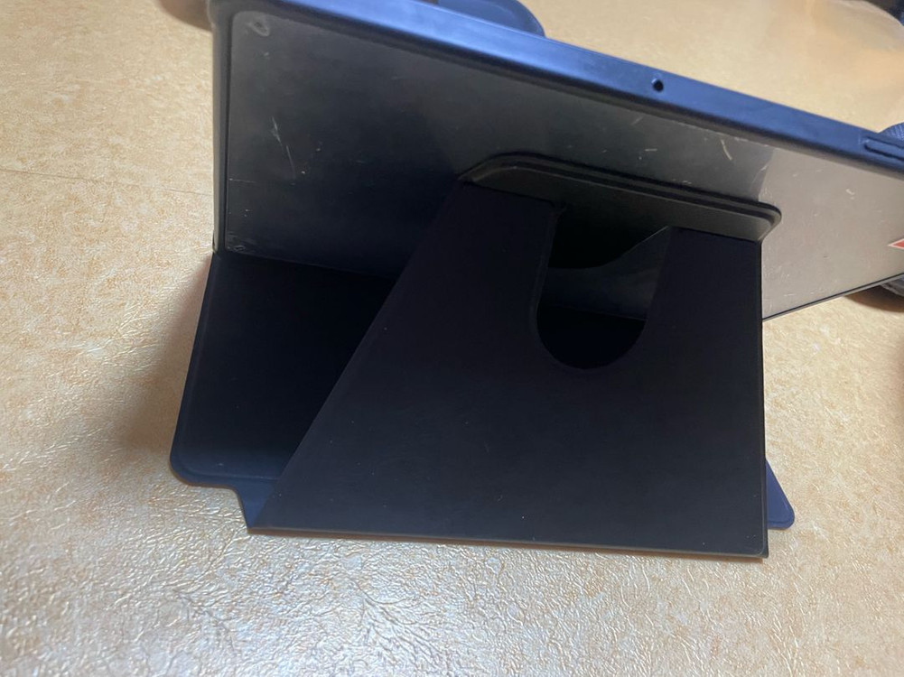 갤럭시탭A9플러스 5G 64기가그래파이트 개봉만한 새제품 판매합니다.--7