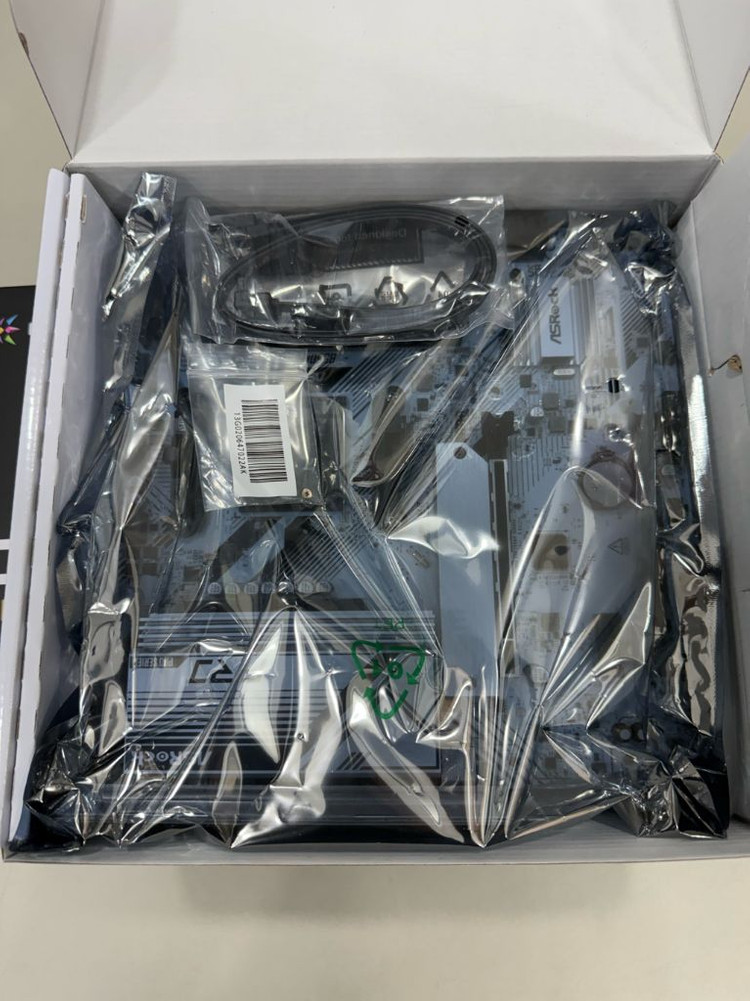 ASRock b550m pro rs 에즈윈 메인보드--1