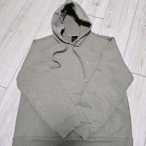 스노우피크 유니온 후디 (올리브) 3.5만에 팝니다.