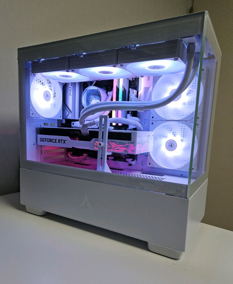 9800X3D RTX5080 화이트 고사양 데스크탑--0