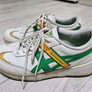 오니츠카타이거 TOKYO 델리게이션 EX 4만에 팝니다. (245)