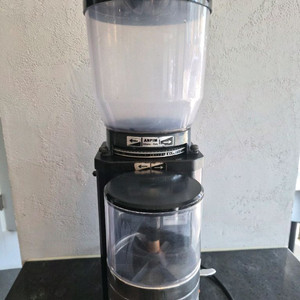 안핌 카이마노 커피 그라인더 이미지