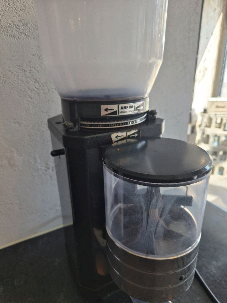 안핌 카이마노 커피 그라인더 이미지