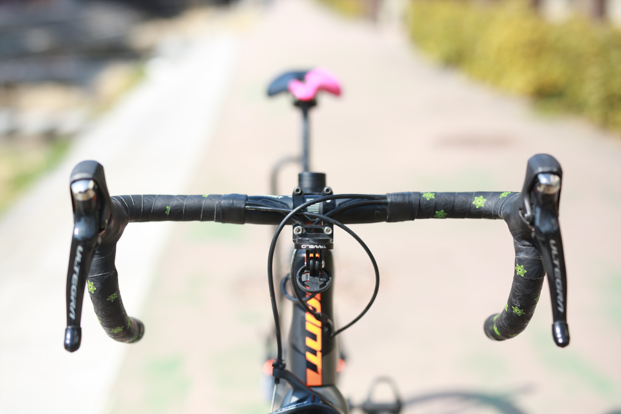 *가격인하*18년 자이언트 TCR 어드밴스1 KOM M *카본휠셋*--8