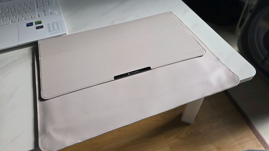 이코노미쿠스 노트북파우치 17인치--1