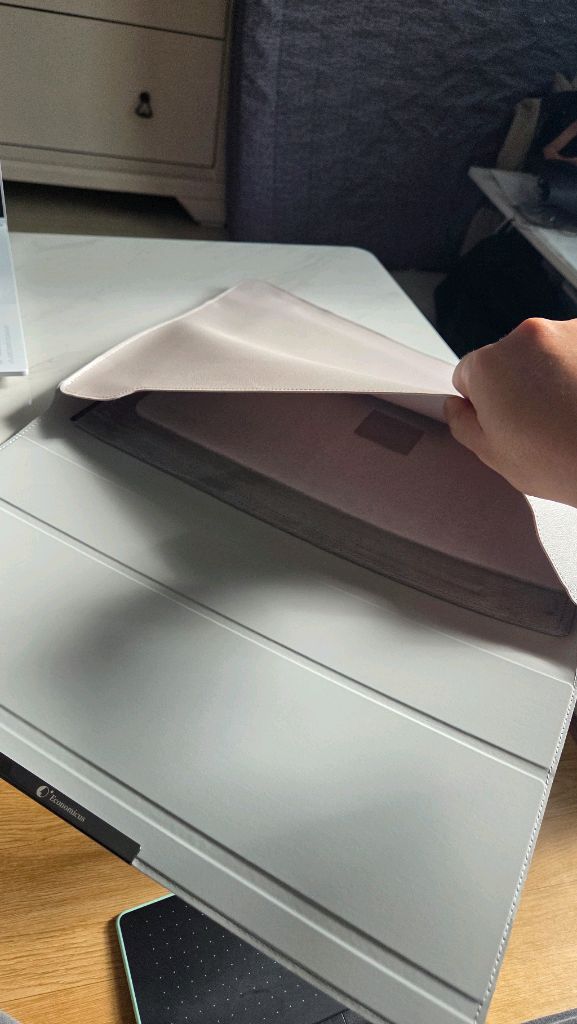 이코노미쿠스 노트북파우치 17인치--2