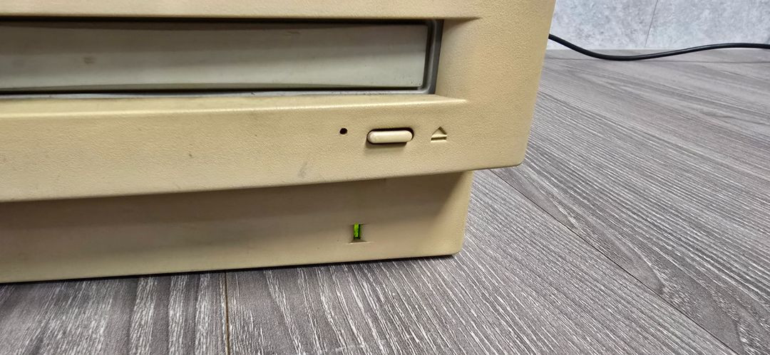 애플 파워 맥킨토시 레트로 컴퓨터 파워PC 7100--1