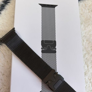 애플워치 49mm 블랙 티타늄 밀레니즈 루프 L사이즈