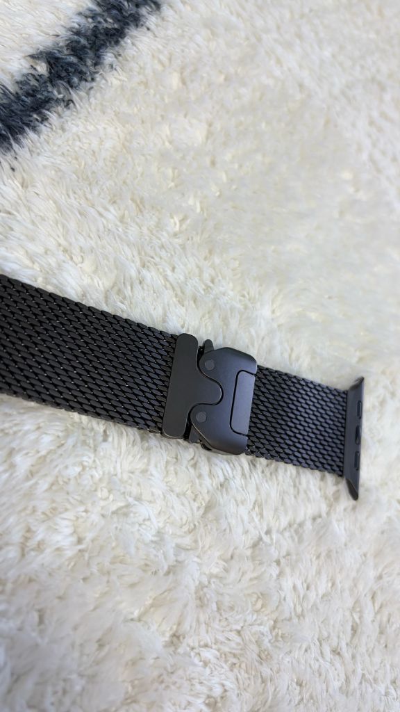 애플워치 49mm 블랙 티타늄 밀레니즈 루프 L사이즈--1