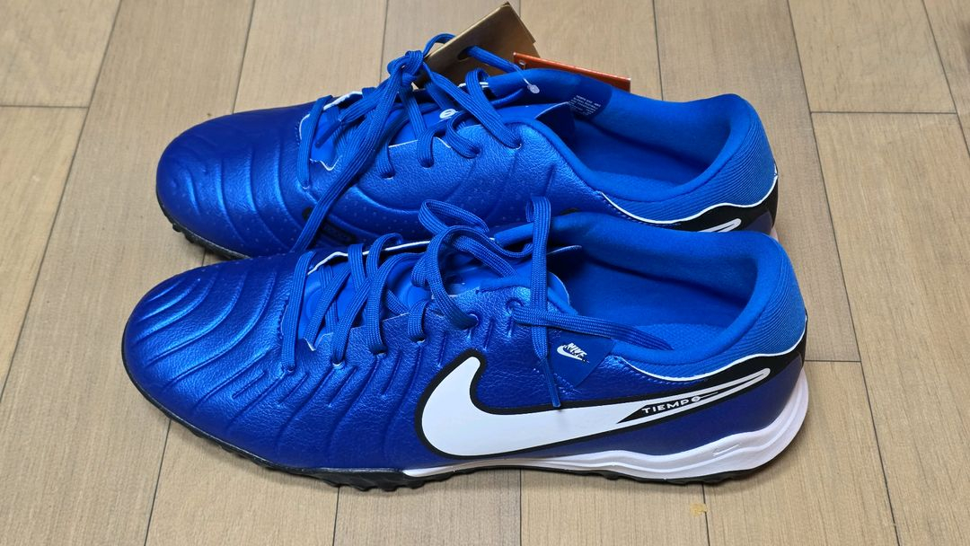 [새제품] 나이키 티엠포 레전드 10 아카데미 TF 275mm 풋살화--3