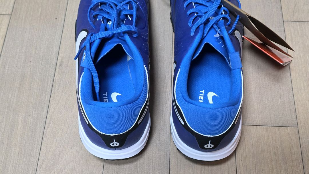 [새제품] 나이키 티엠포 레전드 10 아카데미 TF 275mm 풋살화--4